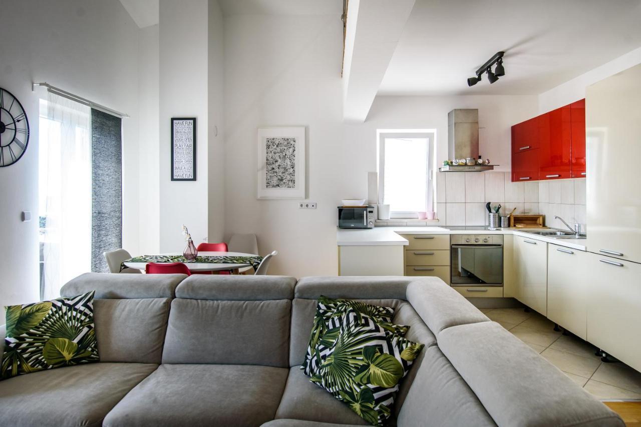 Summer Night Apartment By Duhomes Dubrovnik Kültér fotó